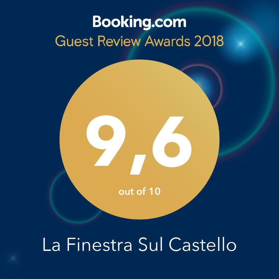 La Finestra Sul Castello Hotel โซอาวี ภายนอก รูปภาพ