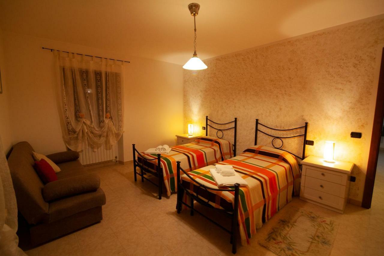 La Finestra Sul Castello Hotel โซอาวี ภายนอก รูปภาพ