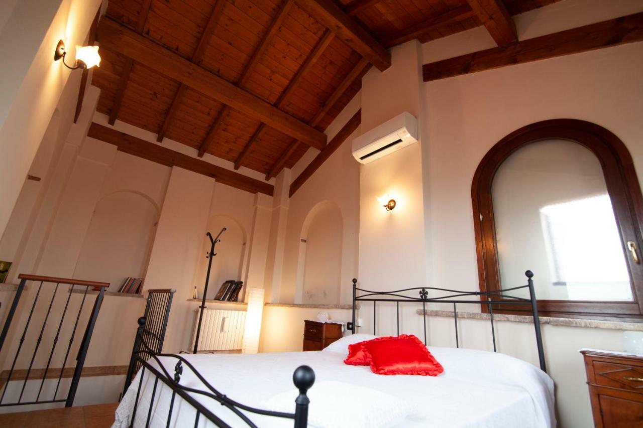 La Finestra Sul Castello Hotel โซอาวี ภายนอก รูปภาพ